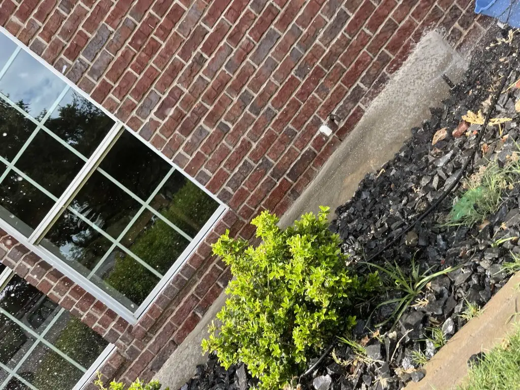 Edgecliff Village sprinkler repair