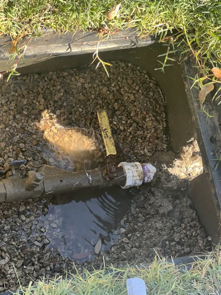 Atascocita manual valve leaking on sprinkler system